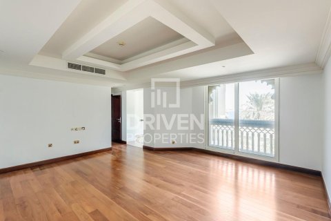 4 bedrooms Villa in The Crescent, UAE No. 214695 14