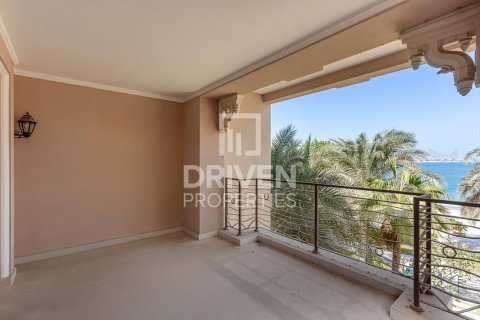 4 bedrooms Villa in The Crescent, UAE No. 214695 27