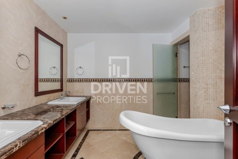 4 bedrooms Villa in The Crescent, UAE No. 214695 23