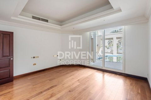 4 bedrooms Villa in The Crescent, UAE No. 214695 10