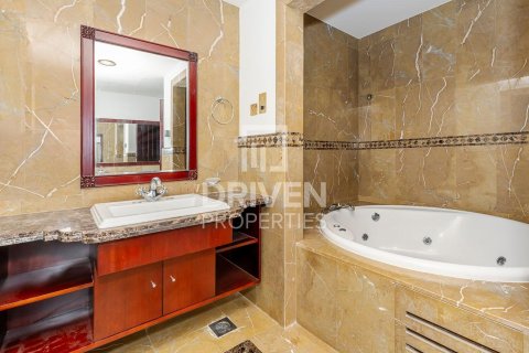 4 bedrooms Villa in The Crescent, UAE No. 214695 24