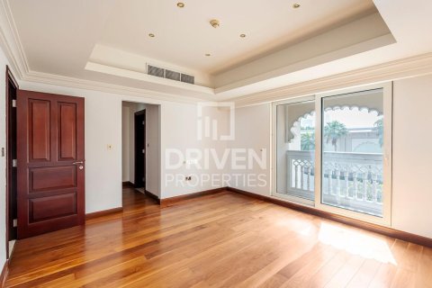 4 bedrooms Villa in The Crescent, UAE No. 214695 16