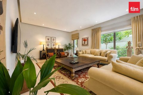 6 غرفة نوم فيلا في Al Furjan, الإمارات العربية المتحدة رقم 203318 7