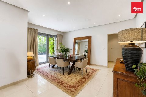 6 غرفة نوم فيلا في Al Furjan, الإمارات العربية المتحدة رقم 203318 5