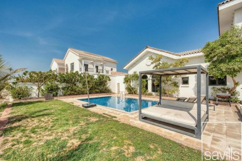 Вилла с 6 спальнями в Signature Villas, ОАЭ №220434 6
