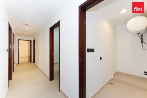 3 bedrooms Apartment in Dubai, UAE No. 213428 13