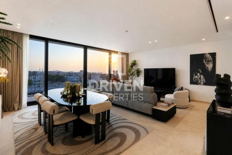 3 bedrooms Apartment in Jumeirah, UAE No. 223065 4