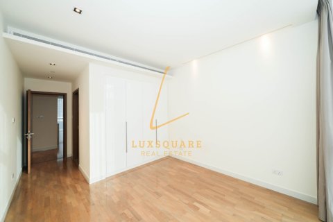 3 bedrooms Apartment in Al Wasl, UAE No. 220209 15