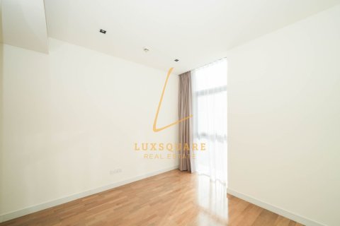 3 bedrooms Apartment in Al Wasl, UAE No. 220209 16