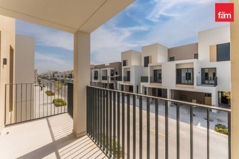 3 bedrooms Villa in Dubai, UAE No. 213353 14