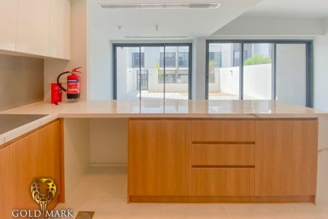 Villa de 3 dormitorios en Dubai Land, UAE No. 33134 7