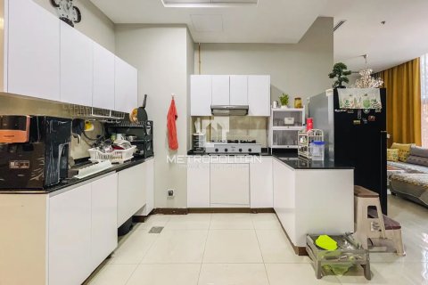 Квартира с 2 спальнями в Джумейра Вилладж Серкл, ОАЭ №129286 10