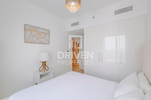Apartment de 3 dormitorios en Zabeel, UAE No. 215188 12