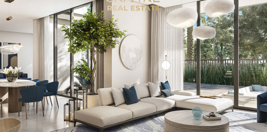 Studio Apartment in Dubai, UAE No. 7697