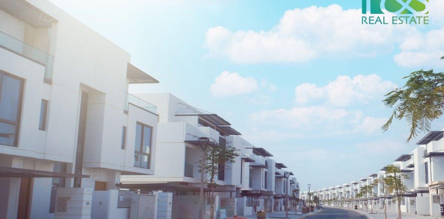 Villa de 5 chambres à Sharjah, UAE No. 29100