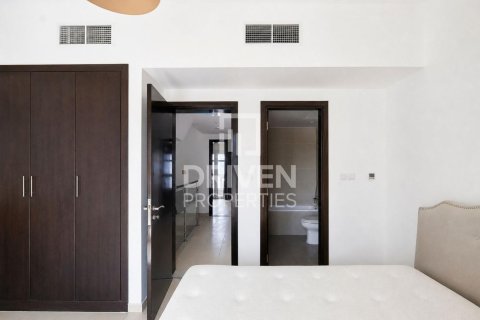 Villa de 4 chambres à District 15, UAE No. 221491 12