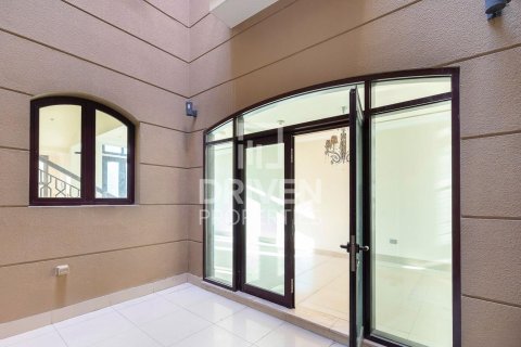 Townhouse de 4 chambres à District 10, UAE No. 211647 18