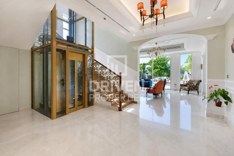 Villa de 5 dormitorios en Jumeirah Park, UAE No. 222944 15