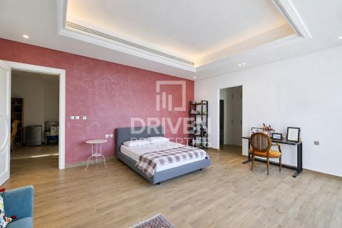 Villa de 5 dormitorios en Jumeirah Park, UAE No. 222944 12