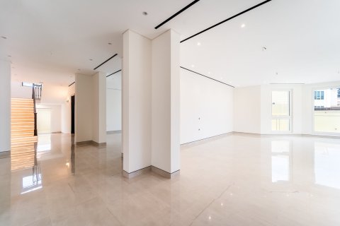 6 bedrooms Villa in Dubai, UAE No. 217147 8