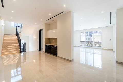 6 bedrooms Villa in Dubai, UAE No. 217147 12
