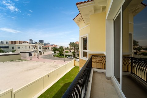 6 bedrooms Villa in Dubai, UAE No. 217147 25