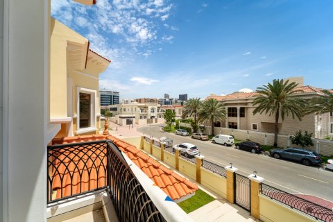 6 bedrooms Villa in Dubai, UAE No. 217147 26