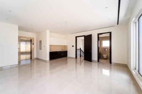 6 bedrooms Villa in Dubai, UAE No. 217147 11