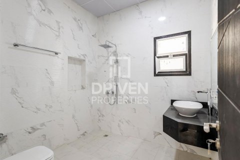 Villa de 5 dormitorios en Nadd Al Sheba, UAE No. 204766 12