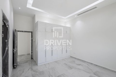 Villa de 5 dormitorios en Nadd Al Sheba, UAE No. 204766 19
