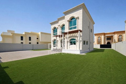 Villa de 5 dormitorios en Nadd Al Sheba, UAE No. 204766 27
