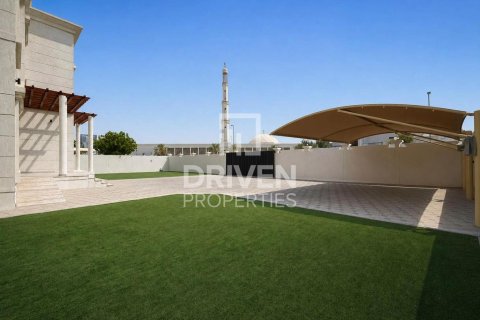 Villa de 5 dormitorios en Nadd Al Sheba, UAE No. 204766 30