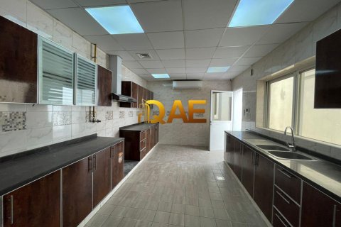 Villa de 7 chambres à Dubai, UAE No. 52036 8