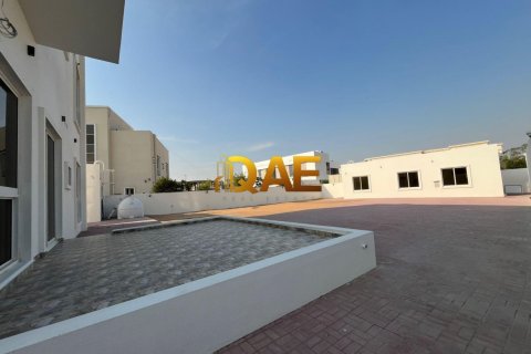 Villa de 7 chambres à Dubai, UAE No. 52036 14