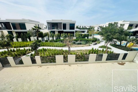 5 bedrooms Villa in Harmony, UAE No. 211100 3