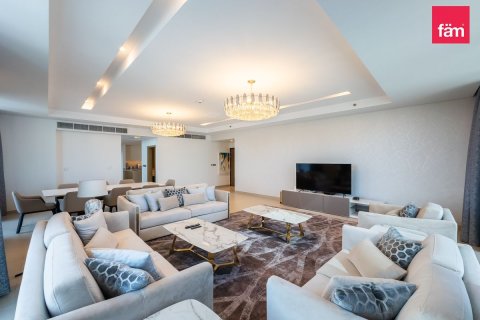 4 bedrooms Duplex in Dubai Marina, UAE No. 215718 11