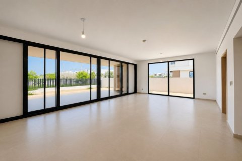 Villa de 4 dormitorios en Jebel Ali, UAE No. 221725 13