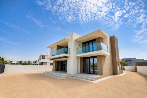 Villa de 4 dormitorios en Jebel Ali, UAE No. 221725