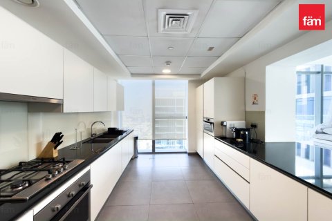 Apartment de 3 dormitorios en Al Satwa, UAE No. 205145 21