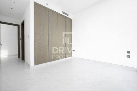 Appartement de 2 chambres à District One, UAE No. 217517 7