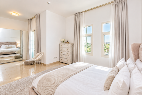 Villa de 5 chambres à Mudon, UAE No. 224655 8