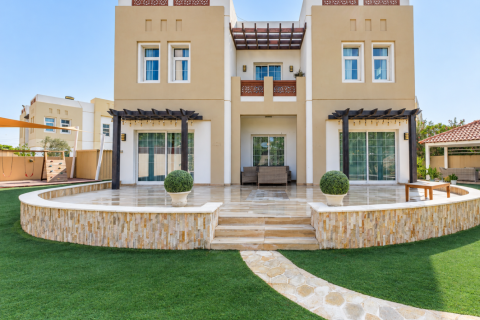 Villa de 5 chambres à Mudon, UAE No. 224655 3
