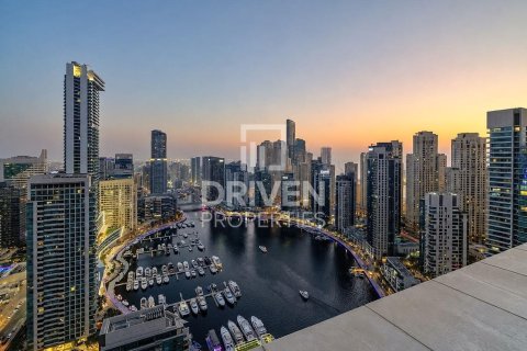 Penthouse de 5 dormitorios en Silverene, UAE No. 214581