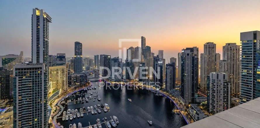 Penthouse de 5 dormitorios en Silverene, UAE No. 214581