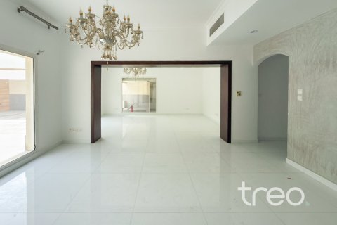 Villa de 4 dormitorios en Meadows, UAE No. 222755 3