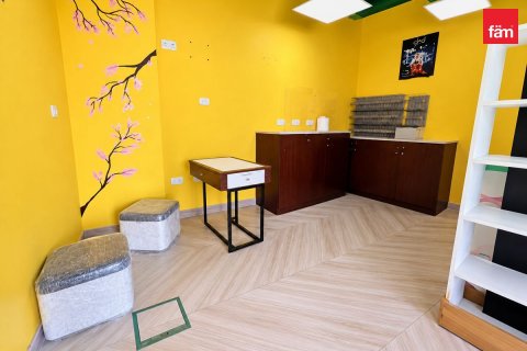 Shop de 58.9m² en Dubai, UAE No. 223781 4