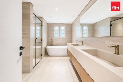 2 bedrooms Townhouse in Dubai, UAE No. 167213 18
