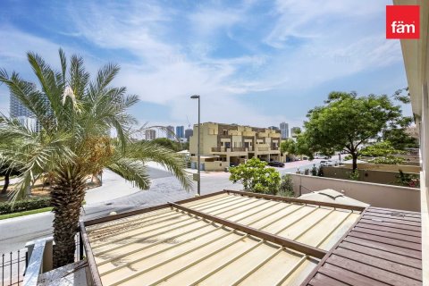 2 bedrooms Townhouse in Dubai, UAE No. 167213 7