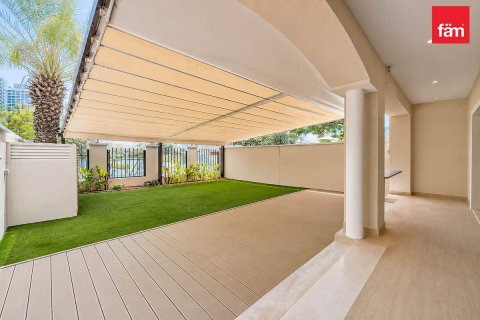 2 bedrooms Townhouse in Dubai, UAE No. 167213 5
