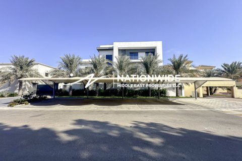 Villa de 9 dormitorios en Abu Dhabi, UAE No. 104793 21